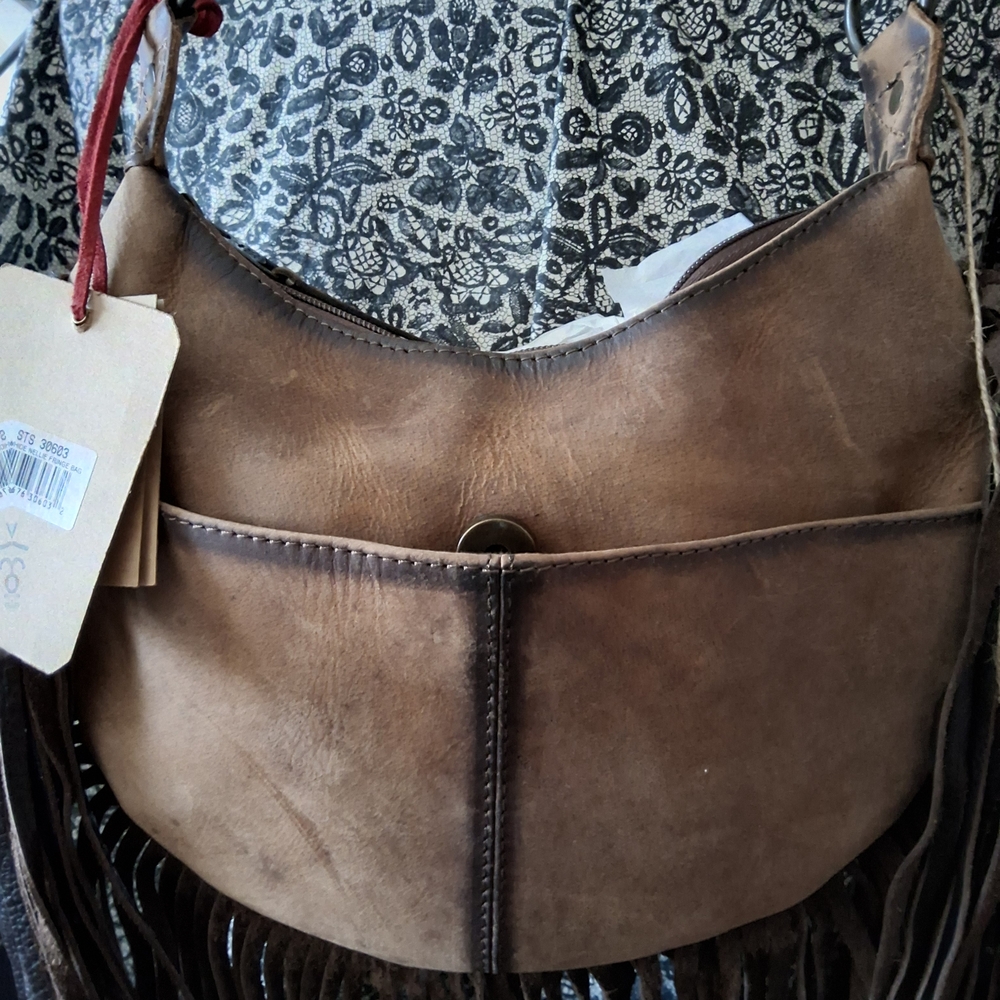STS Ranchwear Cowhide Fringe Bag - Picture 2 of 6